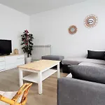Jardín Araguás Apartamento