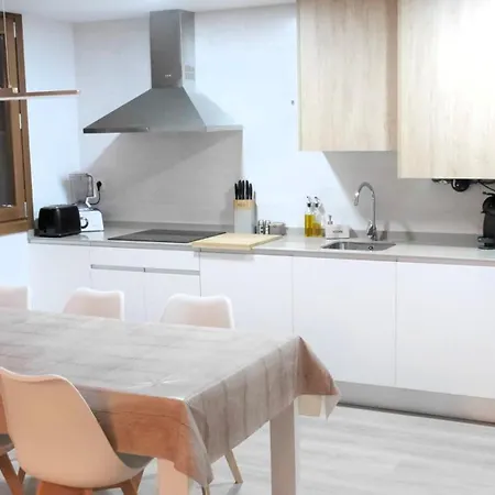 Jardin Araguas Lägenhet *